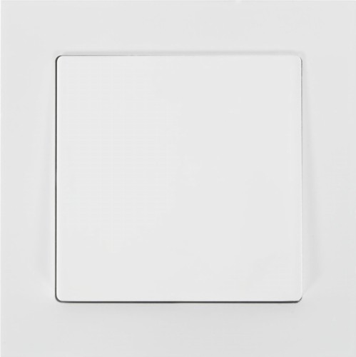 MALTA biały wył1x (wprost).jpg